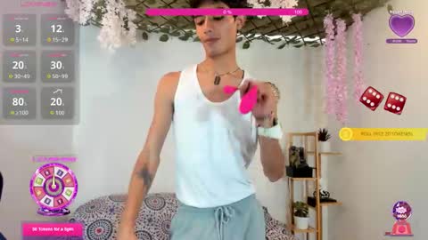 Snapshot of alexandluke1 chatting on 09-08-25, 03:22 chicos hot online show from 09-08-25, 03:22
