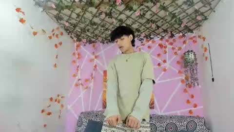 Snapshot of alexandluke1 chatting on 12-17-25, 02:23 chicos hot online show from 12-17-25, 02:23