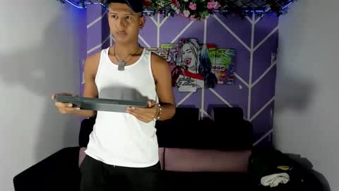 Snapshot of alexandluke1 chatting on 02-04-26, 02:06 chicos hot online show from 02-04-26, 02:06