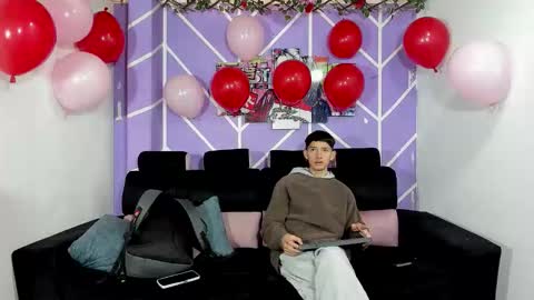 Snapshot of alexandluke1 chatting on 02-15-26, 01:31 chicos hot online show from 02-15-26, 01:31