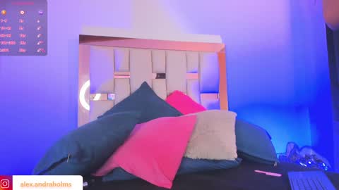 alexandra_holms1 online show from 12-29-24, 12:45