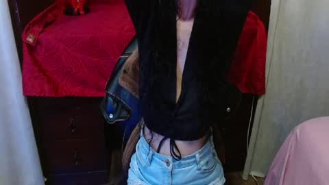 alexandra_jonas online show from 04-04-26, 01:48