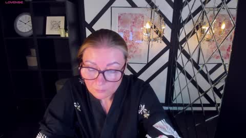 Snapshot of alexandra_kind chatting on 02-08-25, 08:32 Alexandra online show from 02-08-25, 08:32