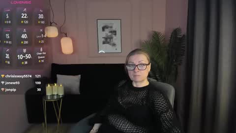 Snapshot of alexandra_kind chatting on 03-12-25, 03:35 Alexandra online show from 03-12-25, 03:35