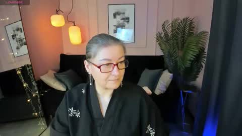 Alexandra online show from 03-14-26, 01:38