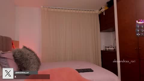 Alexandra Rodriguez online show from 01-08-26, 01:30