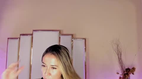 alexandraa_gomez online show from 09-16-25, 08:10