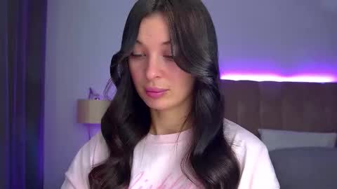 AlexandraBloom online show from 11-17-25, 06:24