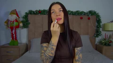 AlexandraBloom online show from 12-21-25, 06:48