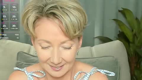 Alexandra online show from 06-19-26, 02:10