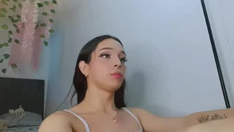 Snapshot of alexandre_chuad chatting on 05-02-26, 06:02 Alexa online show from 05-02-26, 06:02