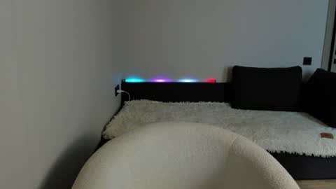 Snapshot of alexarti chatting on 07-12-26, 05:09 Alex online show from 07-12-26, 05:09
