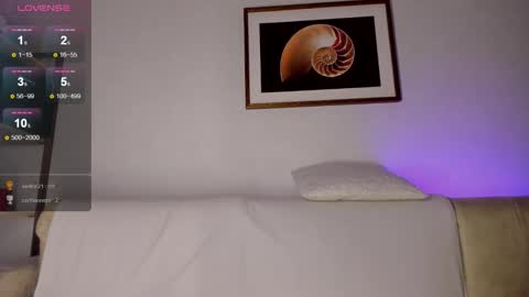 AlexaStevens online show from 11-10-25, 08:46