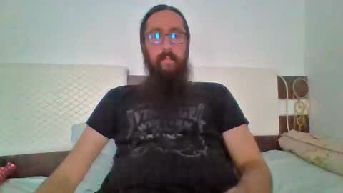 Snapshot of alexb89243439 chatting on 10-26-25, 10:43 Alex B online show from 10-26-25, 10:43