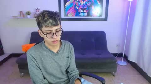 alex online show from 04-11-26, 01:37