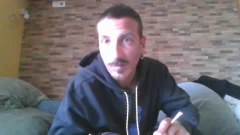 Snapshot of alexdelarge23 chatting on 02-19-26, 10:33 alexdelarge23 online show from 02-19-26, 10:33