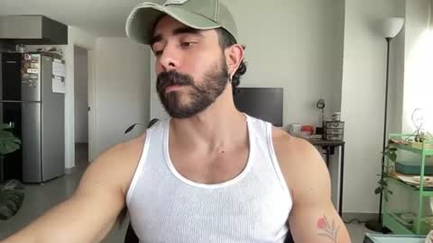 Snapshot of alexdimartino chatting on 07-30-26, 07:57 Alex Dimartino online show from 07-30-26, 07:57