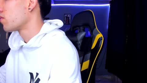 alexgiraldo__ online show from 09-18-25, 12:07