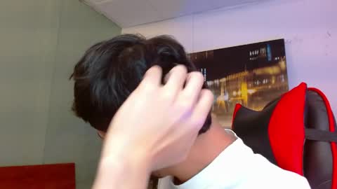 Snapshot of alexgiraldo__ chatting on 06-03-26, 02:14 alexgiraldo__ online show from 06-03-26, 02:14