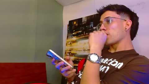 Snapshot of alexgiraldo__ chatting on 06-21-26, 10:12 alexgiraldo__ online show from 06-21-26, 10:12
