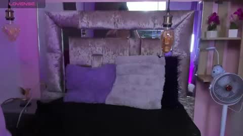 alexia frox online show from 07-28-26, 04:39