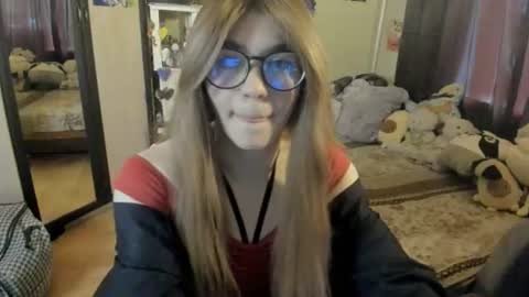 alexiamaiex online show from 06-25-26, 06:07
