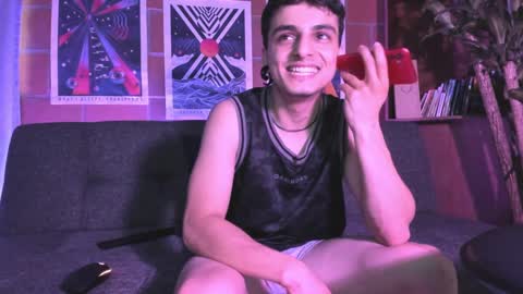 Snapshot of alexijacobs chatting on 09-25-25, 10:13 Alexi Jacobs online show from 09-25-25, 10:13