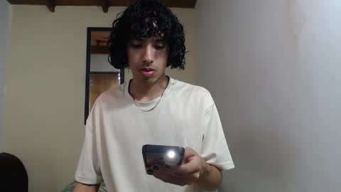 Alexis online show from 10-23-25, 01:49