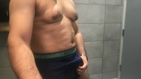 Snapshot of alexis69mm chatting on 01-30-25, 05:52 Alex online show from 01-30-25, 05:52