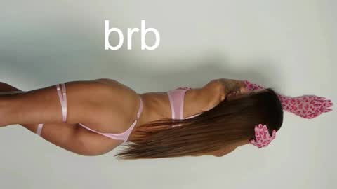 Snapshot of alexisl0ve chatting on 11-02-25, 08:11 Alexis Mon Tue Wed Thu Fri 7 GMT 0100am-0700am online show from 11-02-25, 08:11