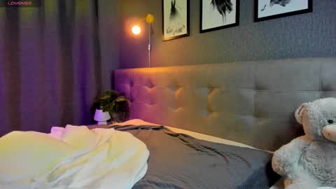 Snapshot of alexisl0ve chatting on 11-03-25, 08:10 Alexis Mon Tue Wed Thu Fri 7 GMT 0100am-0700am online show from 11-03-25, 08:10