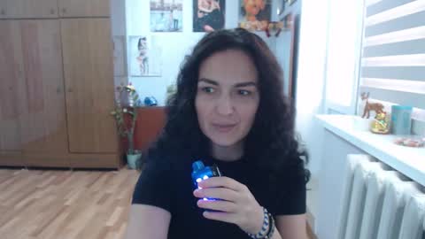 AlexisMillers online show from 10-25-25, 08:55