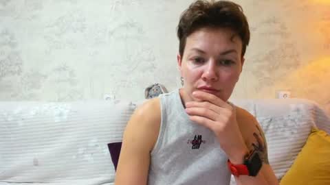 Snapshot of alexisweets chatting on 06-23-26, 04:05 Sosweetcherry online show from 06-23-26, 04:05