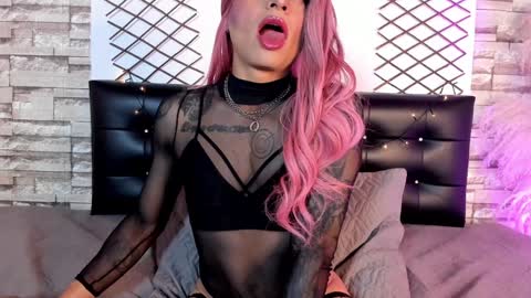 Alexjhonsson online show from 01-25-25, 12:05