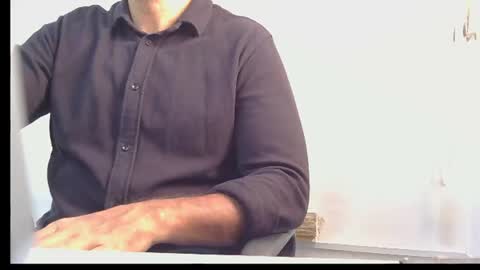 Snapshot of alexkerala84 chatting on 07-15-26, 05:45 alexkerala84 online show from 07-15-26, 05:45