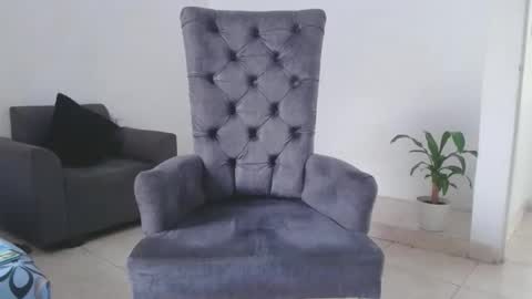 Maximuss online show from 11-30-25, 07:29