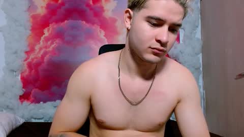 Alex online show from 11-18-25, 07:07