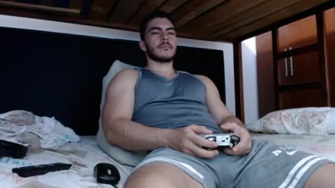 Snapshot of alexsb1998 chatting on 02-15-25, 09:16 alexsb1998 online show from 02-15-25, 09:16