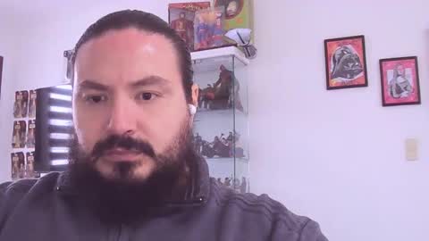 Snapshot of alextambet chatting on 01-10-25, 03:16 alextambet online show from 01-10-25, 03:16