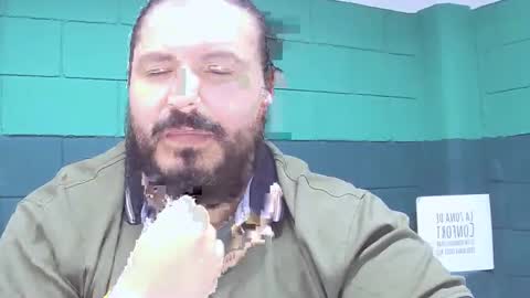 Snapshot of alextambet chatting on 03-04-25, 01:38 alextambet online show from 03-04-25, 01:38