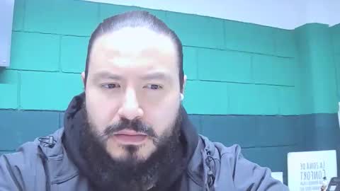 Snapshot of alextambet chatting on 12-01-25, 01:27 alextambet online show from 12-01-25, 01:27