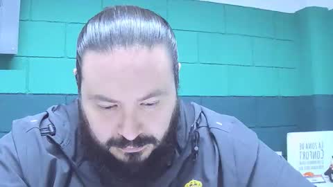 Snapshot of alextambet chatting on 02-11-26, 01:27 alextambet online show from 02-11-26, 01:27