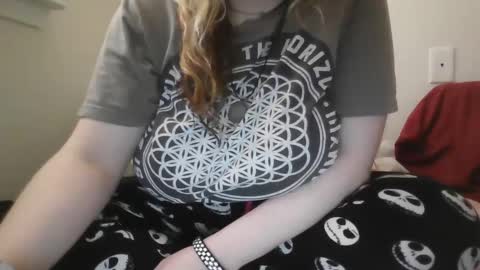 Snapshot of alexvines chatting on 12-13-24, 05:00 Alex Vines online show from 12-13-24, 05:00