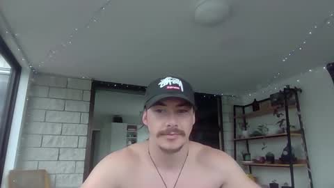 Snapshot of alexx1169 chatting on 01-09-25, 01:50 Alex online show from 01-09-25, 01:50