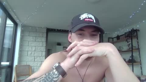 Snapshot of alexx1169 chatting on 01-09-25, 04:52 Alex online show from 01-09-25, 04:52