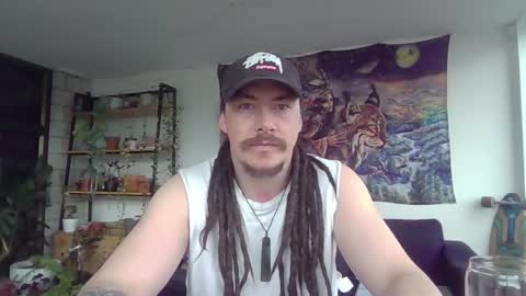 Snapshot of alexx1169 chatting on 09-22-25, 04:14 Alex online show from 09-22-25, 04:14