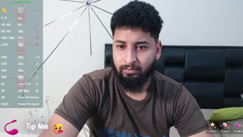 Snapshot of alexx_bbc_ chatting on 12-31-24, 08:15 alexx_bbc_ online show from 12-31-24, 08:15