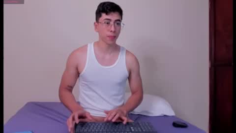 Snapshot of alexx_oconor chatting on 12-29-24, 05:54 Alex Oconnor online show from 12-29-24, 05:54