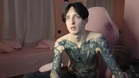 Alex online show from 10-17-25, 01:35