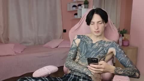 Alex online show from 11-06-25, 12:17